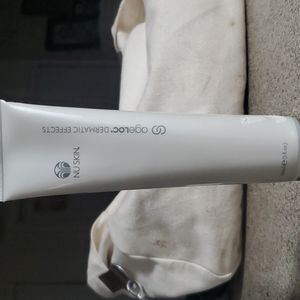 Nu Skin  ageloc  dermatic effects